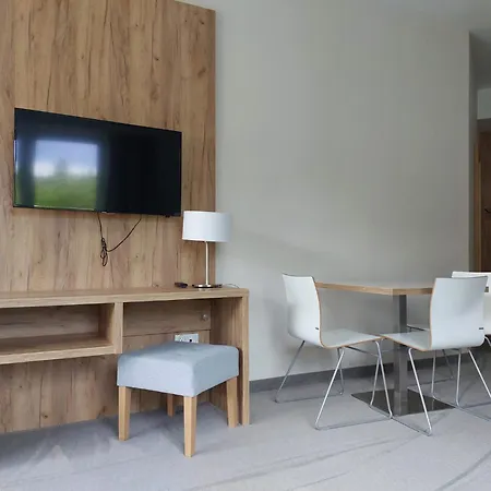 Czarna Gora 311 Апартаменты 3*